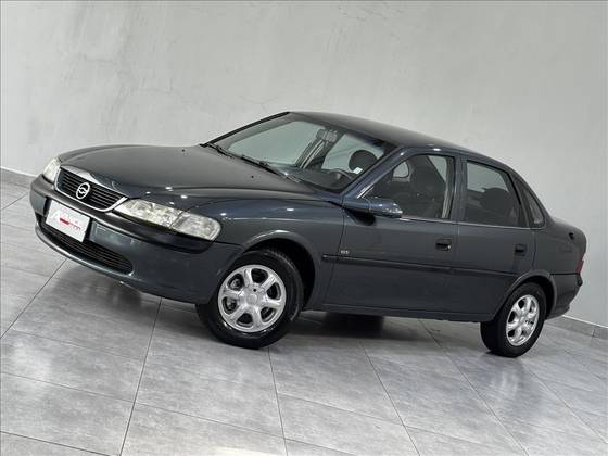 CHEVROLET VECTRA 2.0 MPFI GLS 8V GASOLINA 4P MANUAL CHEVROLET VECTRA 2.0 MPFI GLS 8V GASOLINA 4P MANUAL